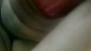 Crvenokosa riba Anna De Ville uzima debeo penis u zategnuti anus